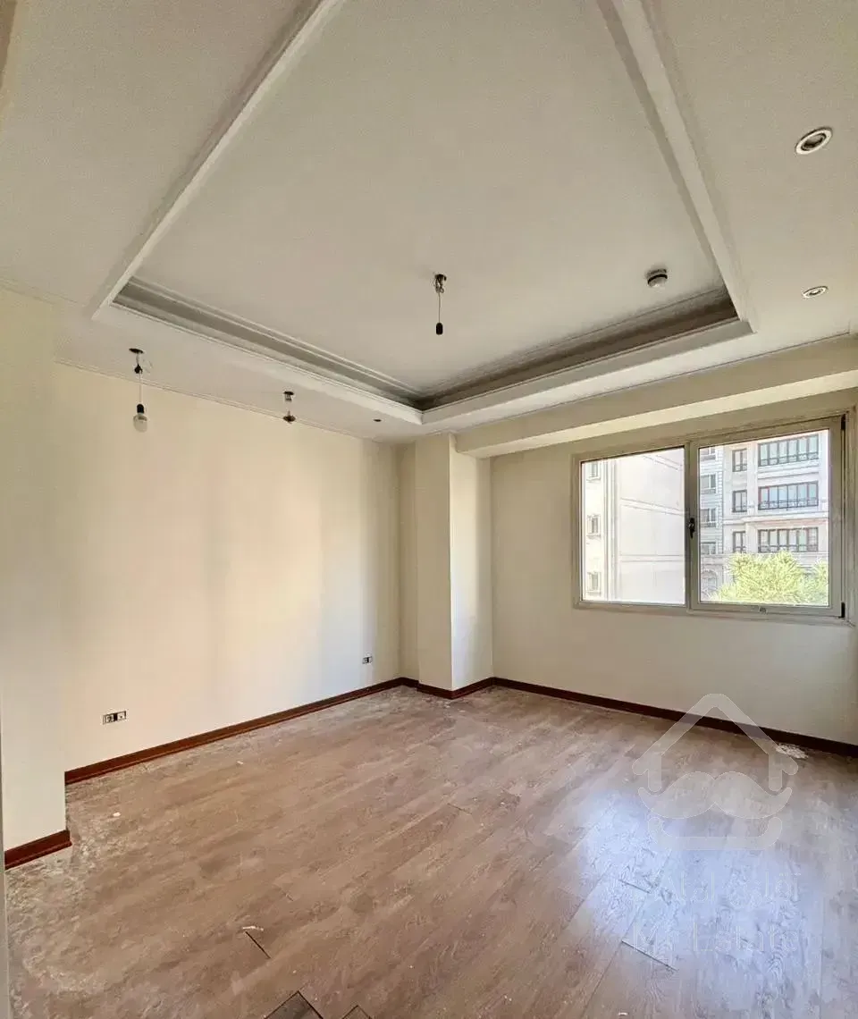 270 متـر در زعفرانیه فـول مشاعات / خانواده و مجرد