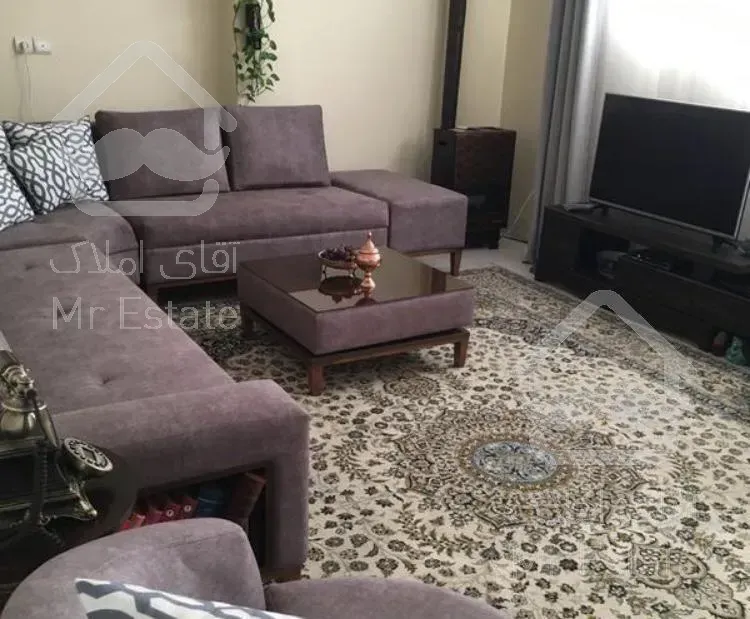 آپارتمان ۵۲ متری با۴۰متر حیاط اختصاصی