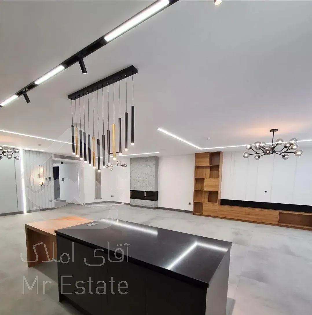 آدرس اشرافیت/آپارتمان250متر*4خواب+طراحی سفارشی