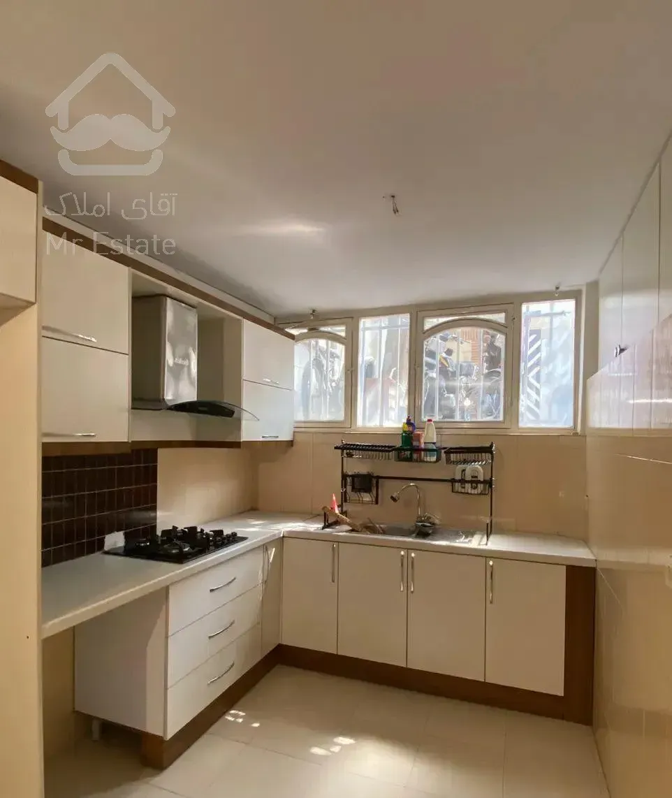 آپارتمان ۵۰ متر زیر همکف لوکیشن عالی