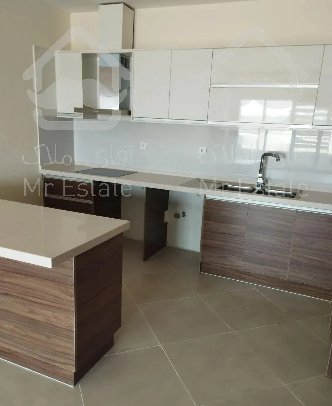 ۱۲۰متر برج کرانه با دید ابدی دریا