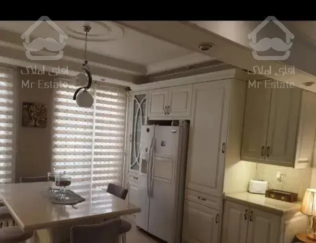 ۱۲۰متر.۴ساله.فول.آلاله شرقی.نیلوفر