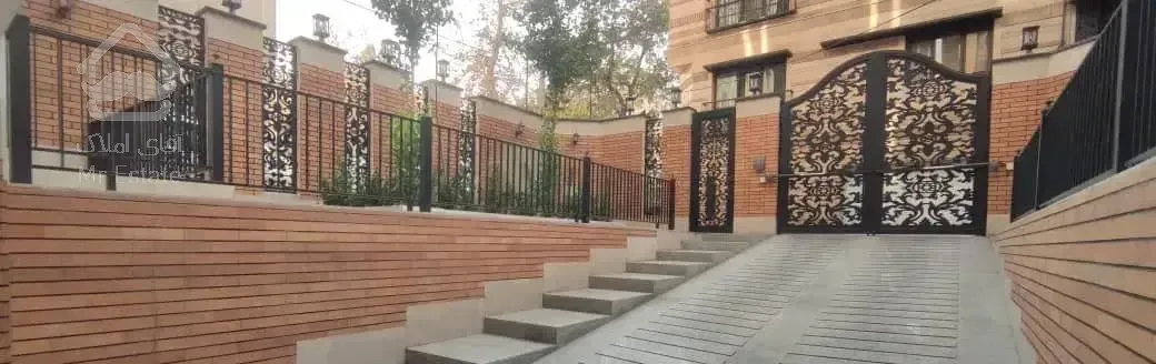 واحد ۱۱۰متری نوساز دروس کلید نخورده