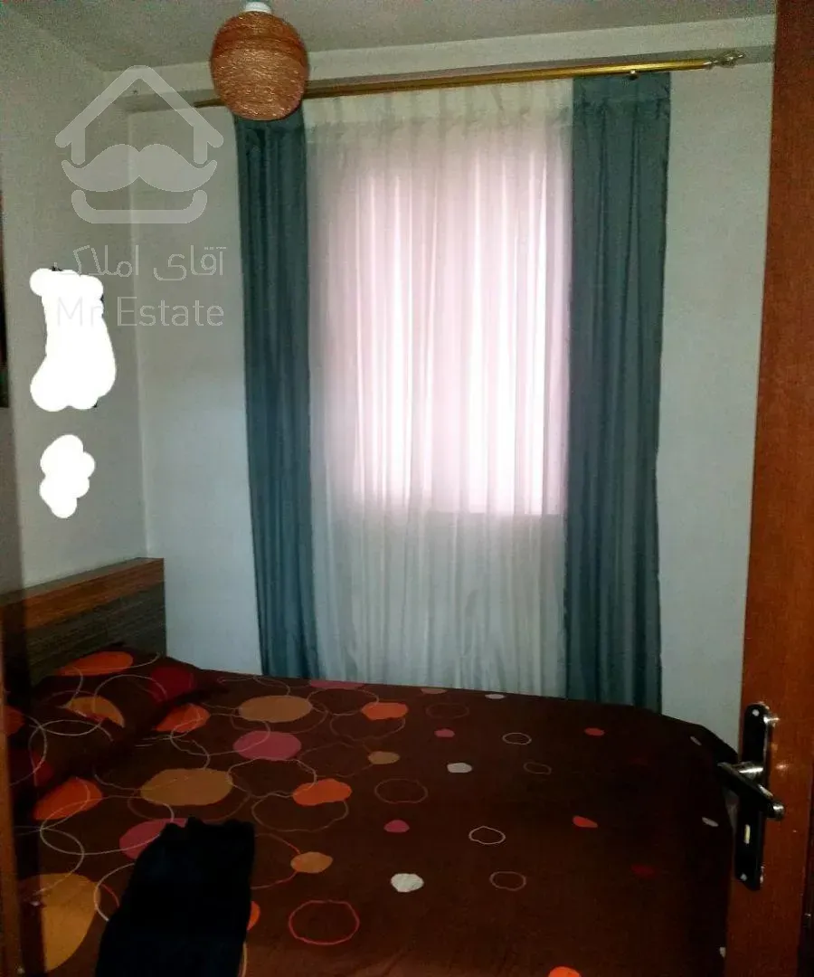 68 متر خ فتحی