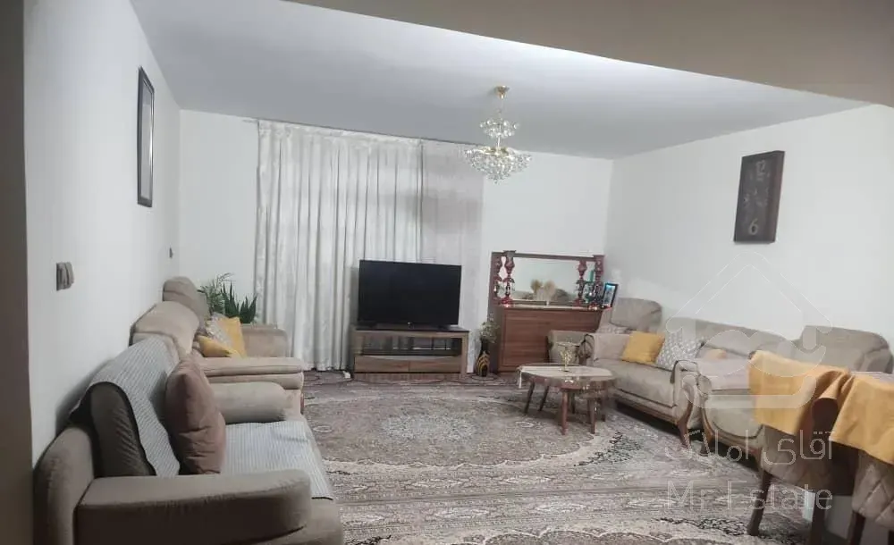 نیرودریایی فروش۱۰۰متر آپارتمان بازسازی شده چندساله