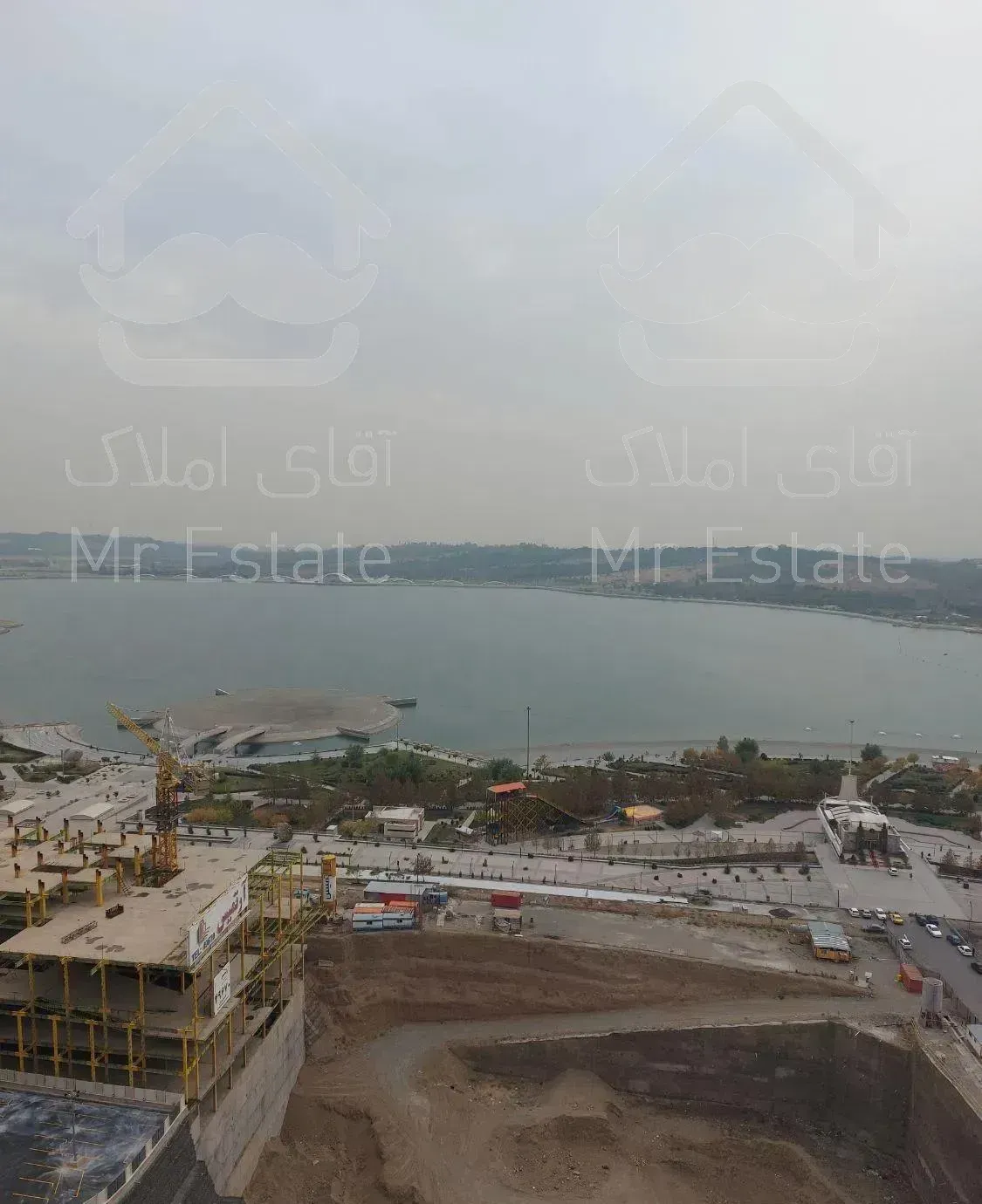 ۱۲۹ متری برج نوساز با ویو دریاچه