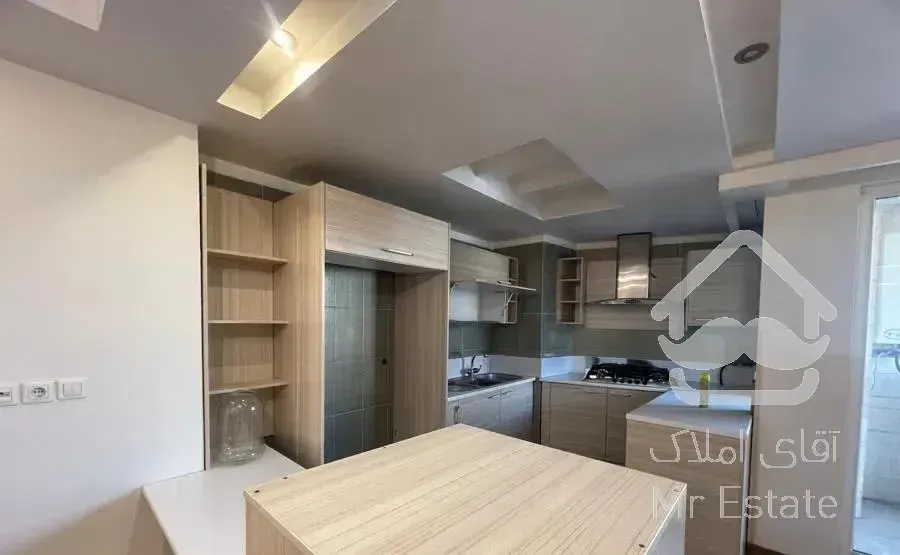 نفت شمالی ۹۰ متر ۲ خواب