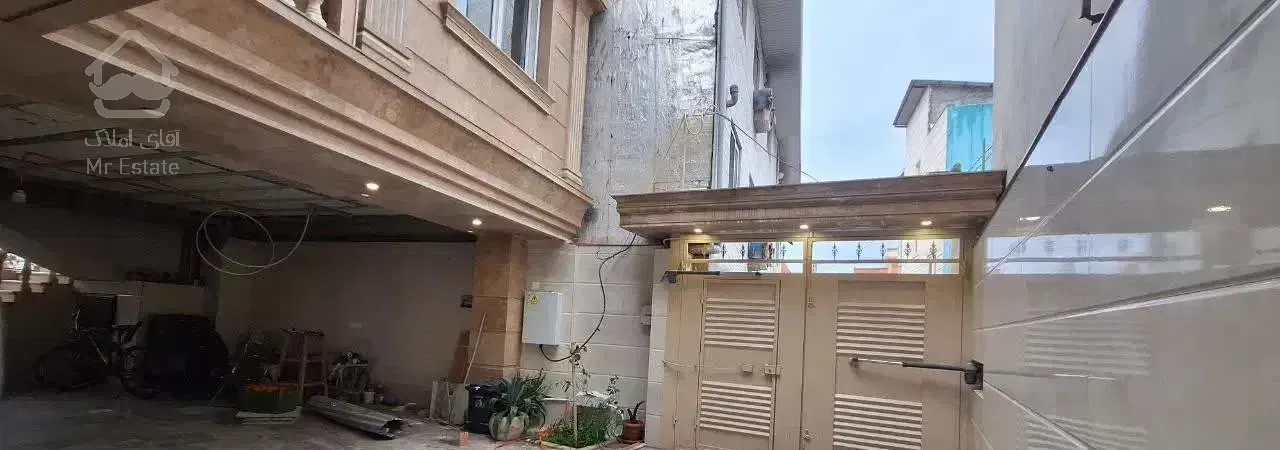 ۲۲۰ متری خیابان طالقانی   املاک اروان