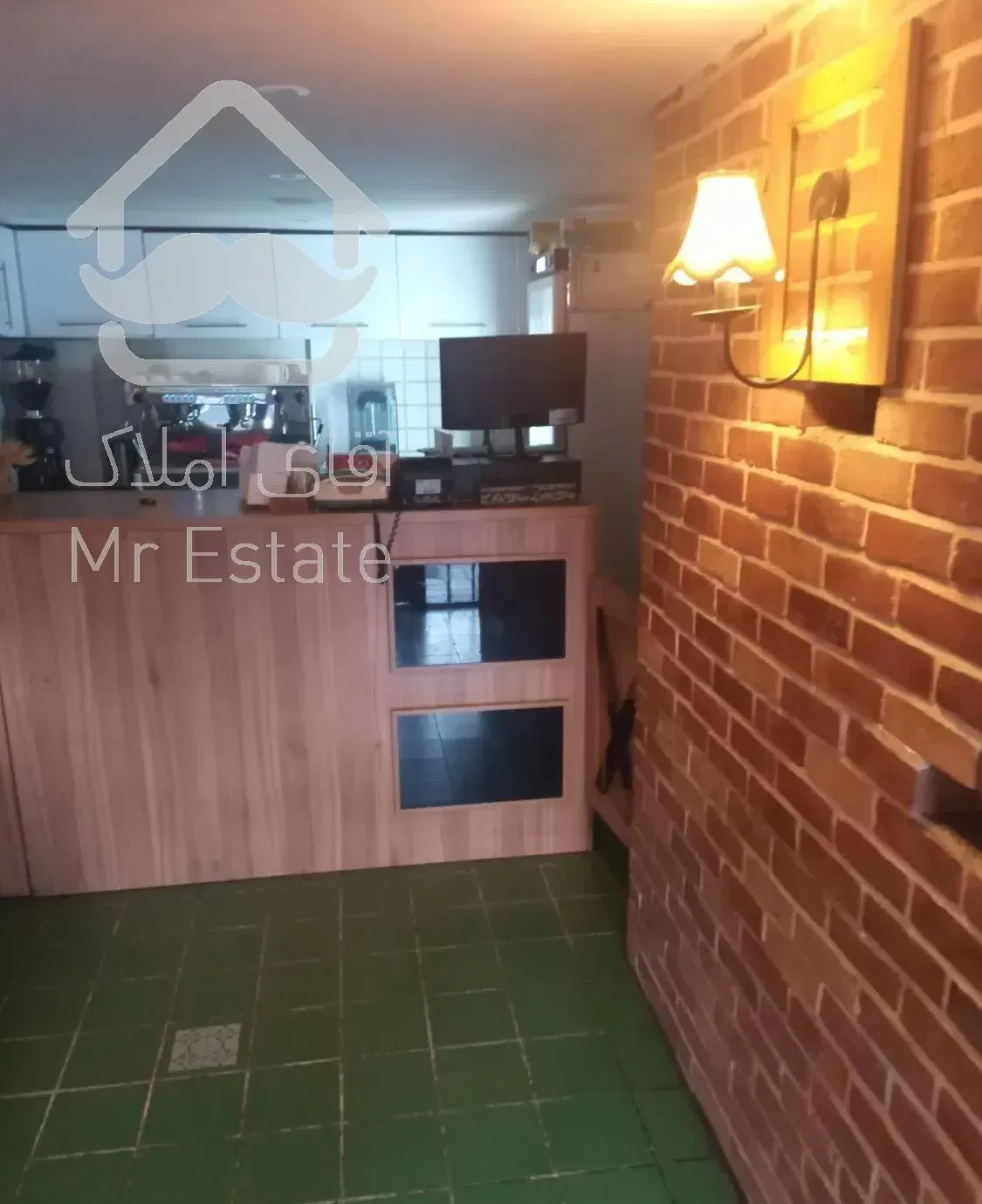 مغازه ۱۹مترکف ۱۷متربالکن