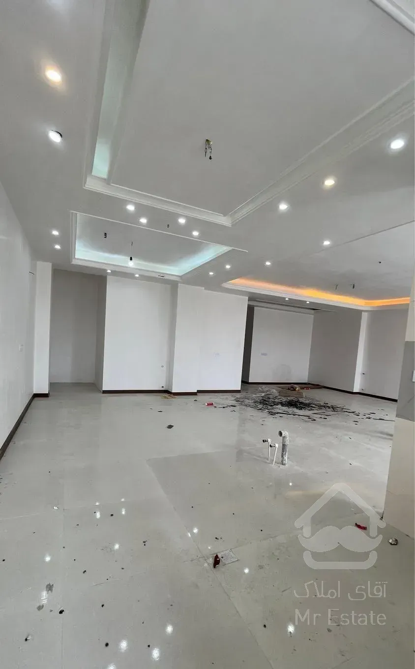 فروش واحد۱۸۰متری تک واحدی دوکله نوساز شهرک فجر