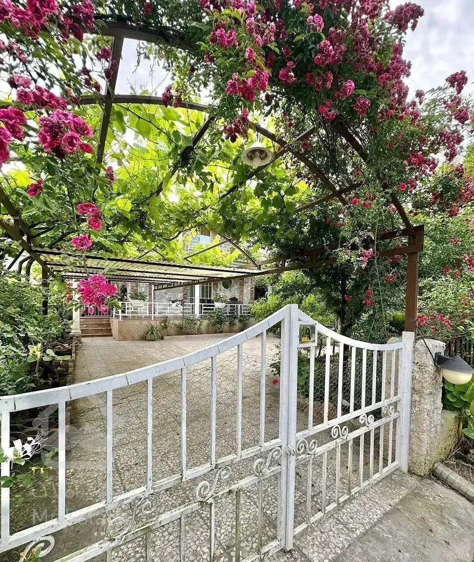 ویلا باغ مشجر و سرسبز و خواستنی /Mال Kاسبی