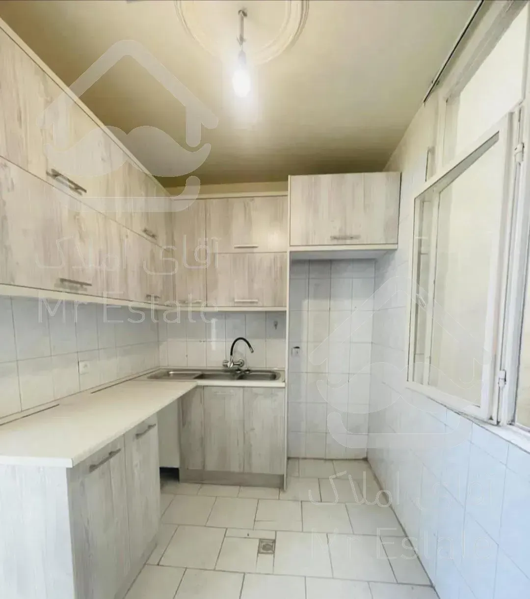 ۵۰ متر یک خوابه تاپ لوکیشن