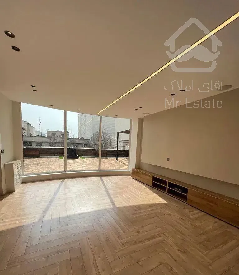 ۷۰متر/تک واحدی/نورگیر/دسترسی فوق العاده