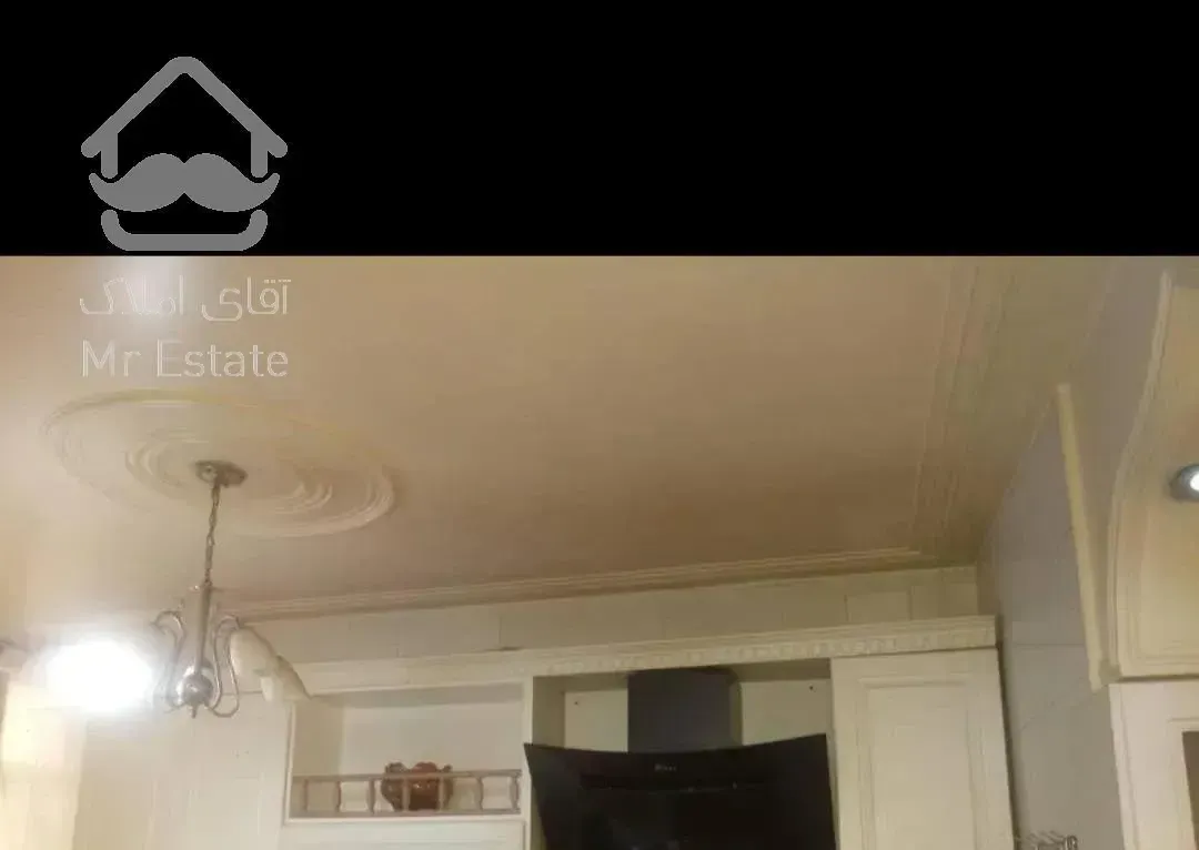 بلوارکشاورزکارگر.۱۴۷متر ۳خواب فول امکانات طبقه ۳