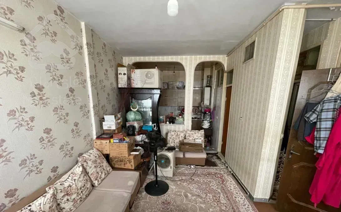 ۴۲متر/پیروزی بروجردی/تکواحد