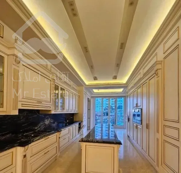 ۲۶۵ متر بهترین لوکیشن غرب تهران کلید نخورده