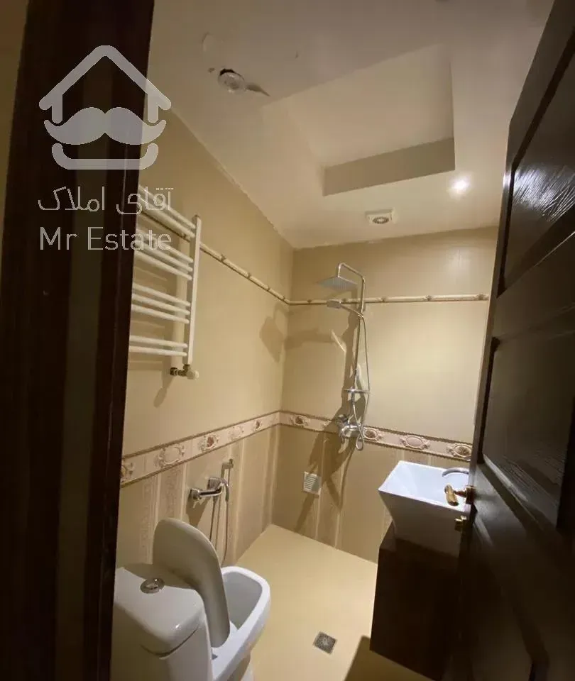 ۱۵۰متر۳خواب تک واحدی طبقه۲شریعتی(متروی قلهک)