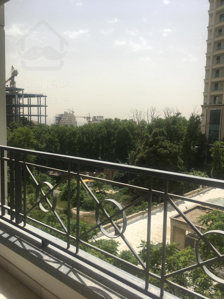 فروش آپارتمان محمودیه 210  متر لاکچری