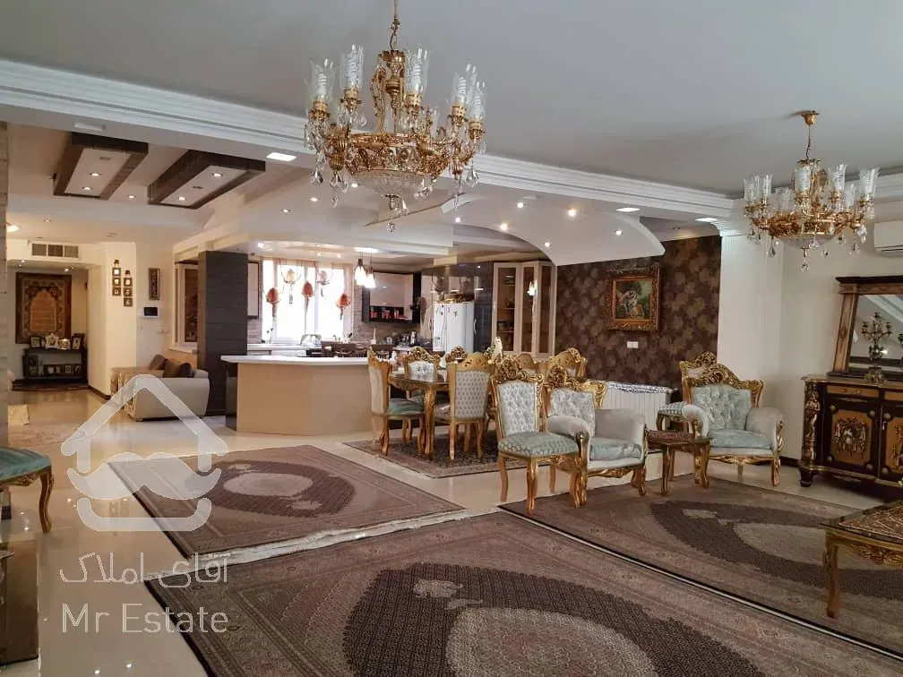 اپارتمان تک واحدی ۱۹۵متری در بلوار فردوس شرق