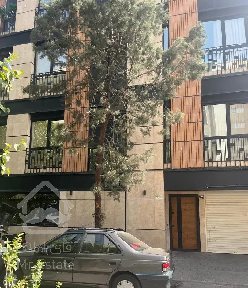 لارستان ۱۱۵ متری دو‌ خوابه