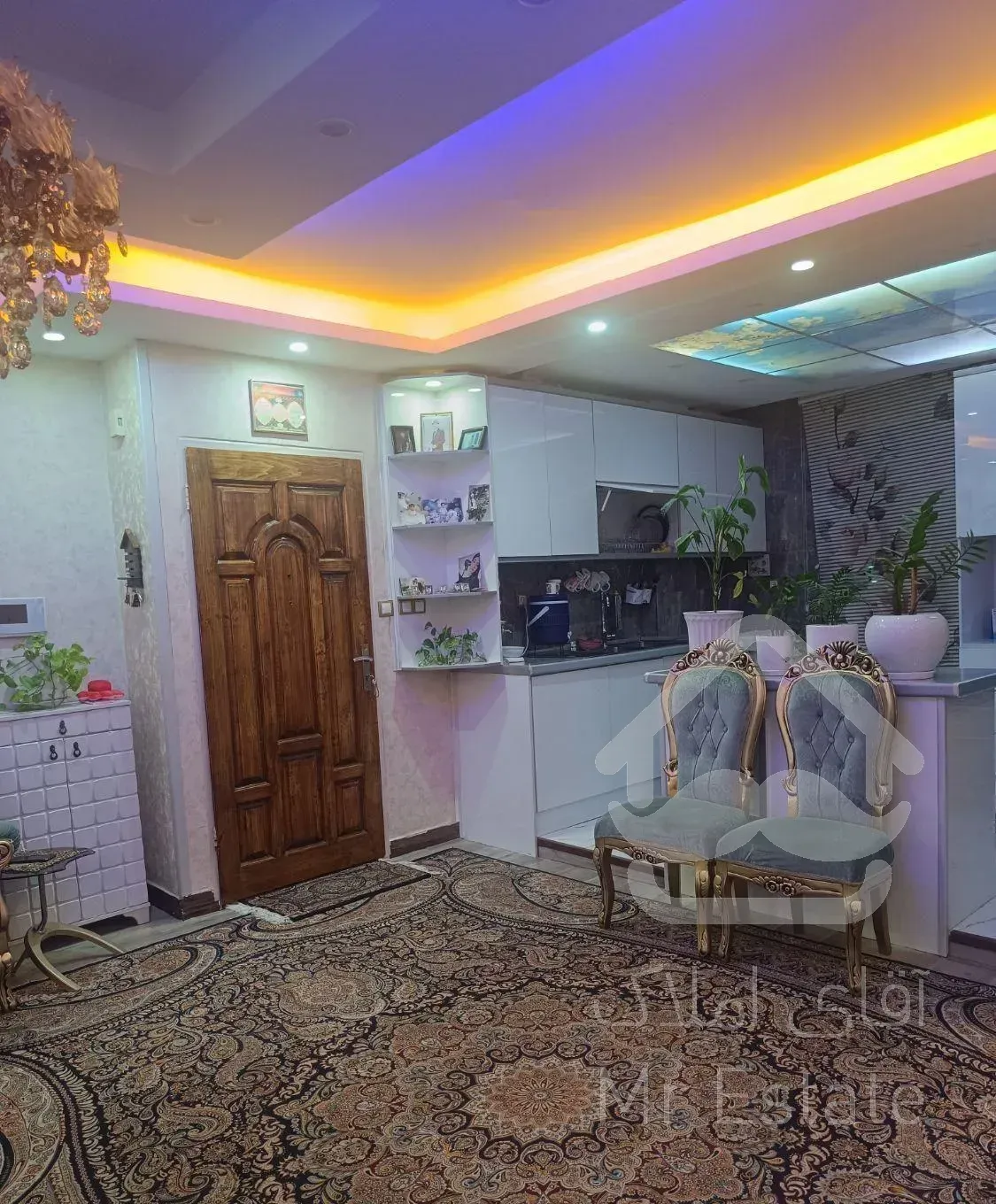 فروش آپارتمان ۷۶ متری ۲ خوابه طبقه ۴ در شهرک پرواز