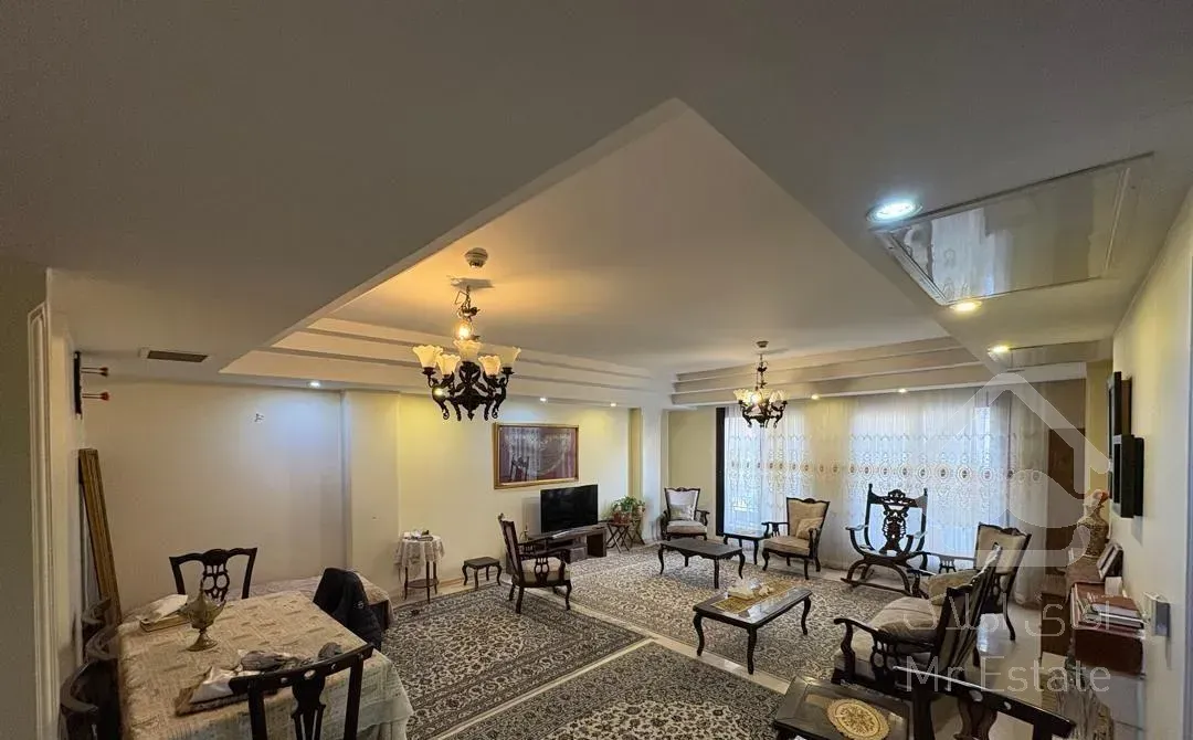 فرمانیه شرقی۱۸۰مترفول نوسازی/آفتابگیر/تراس/خوشنقشه