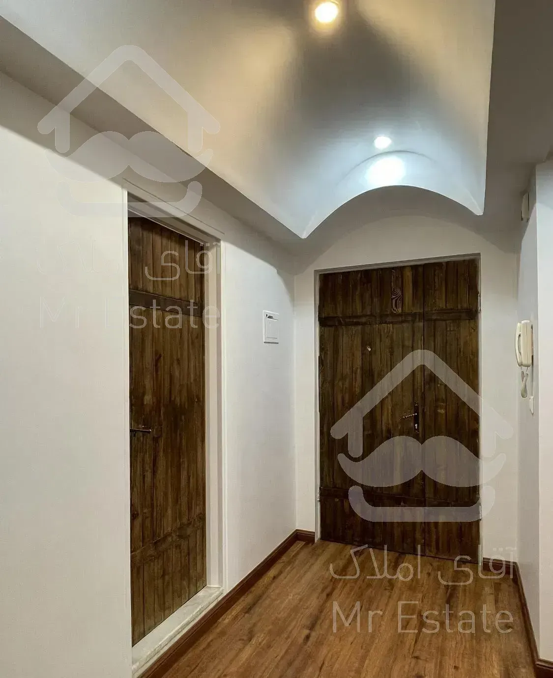 آپارتمان ۱۱۰ متری دو خوابه