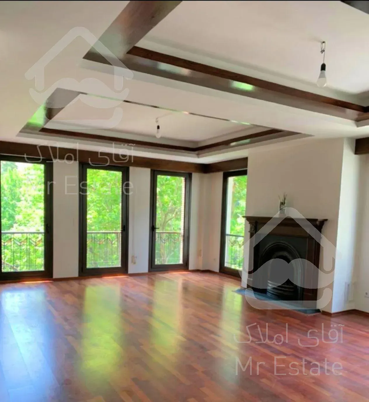 الهیه ٢٠٠ متر ٢ پارکینگ کوچه مشجر (نزدیک مترو)