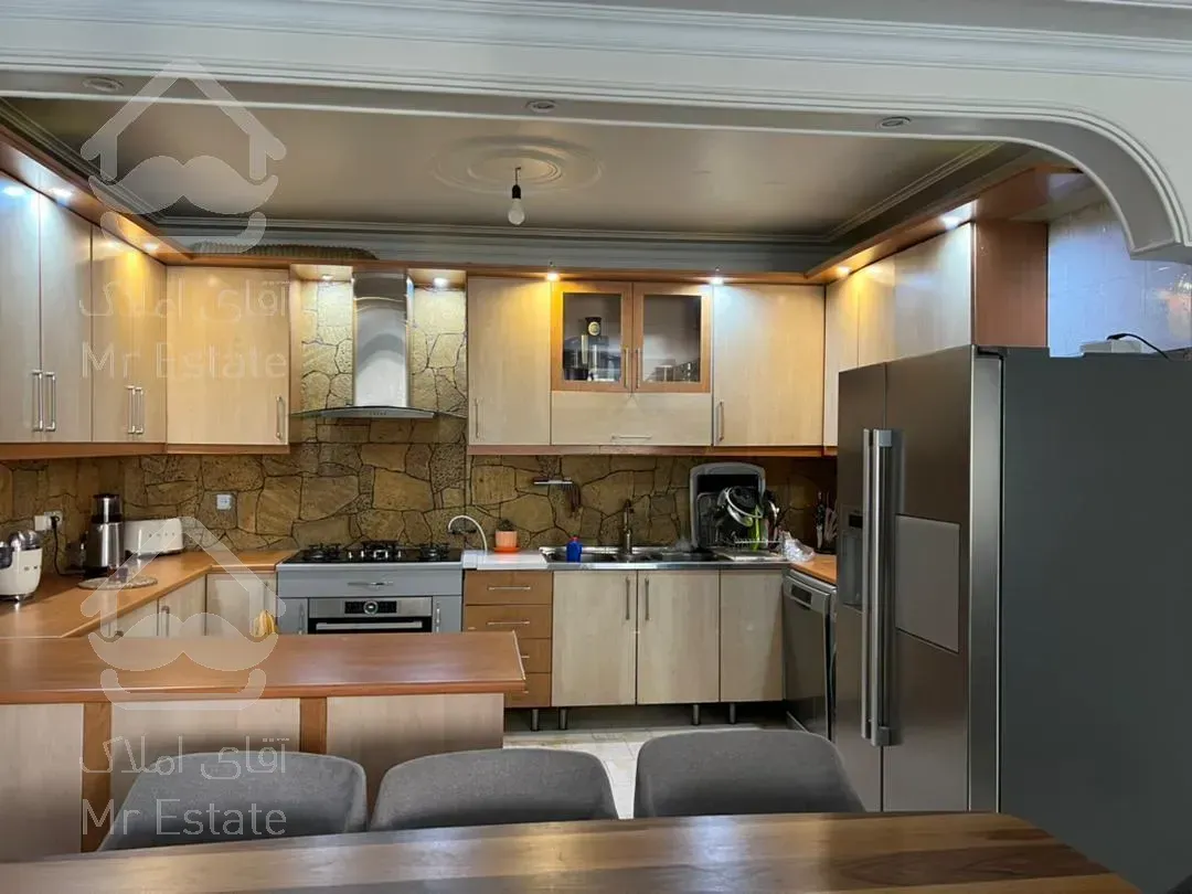 ۸۹ متر آپارتمان سعادت آباد