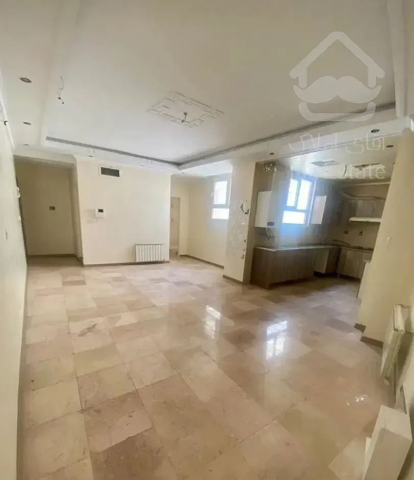 ۵۶متر ۲خواب سالن پرده خور تاپ لوکیشن