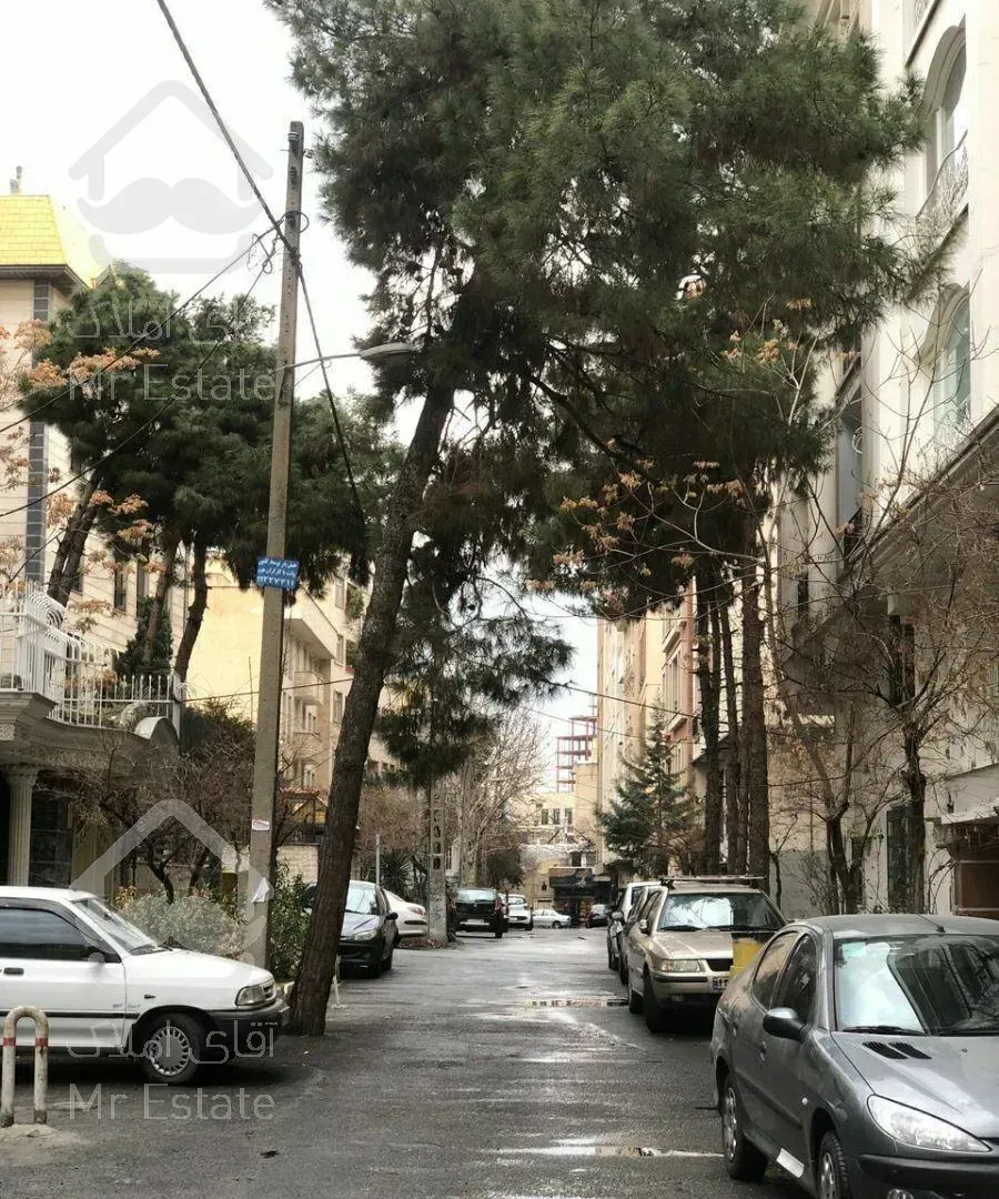 ۸۰متر/۲پارکینگ/دنج و مشجر/قبا