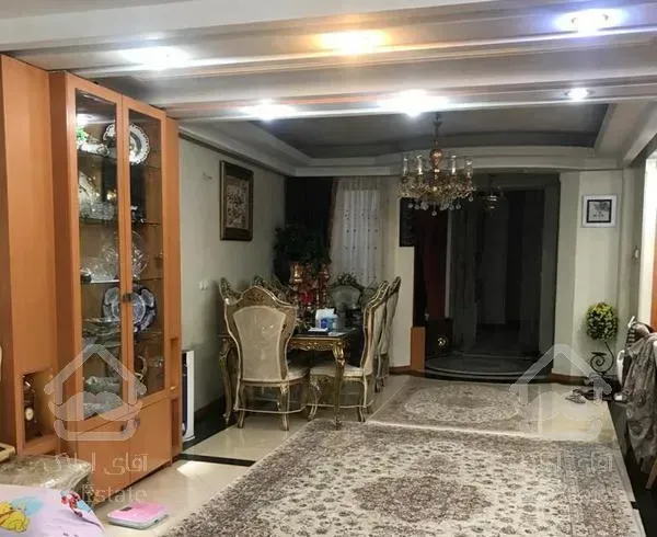 کامرانیه ۲۷۰متری تک واحدی ۴خوابه