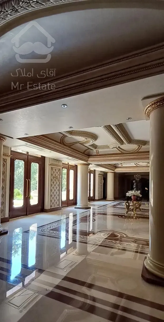 ۳۷۰ متری تکواحدی نور و ویو عالی