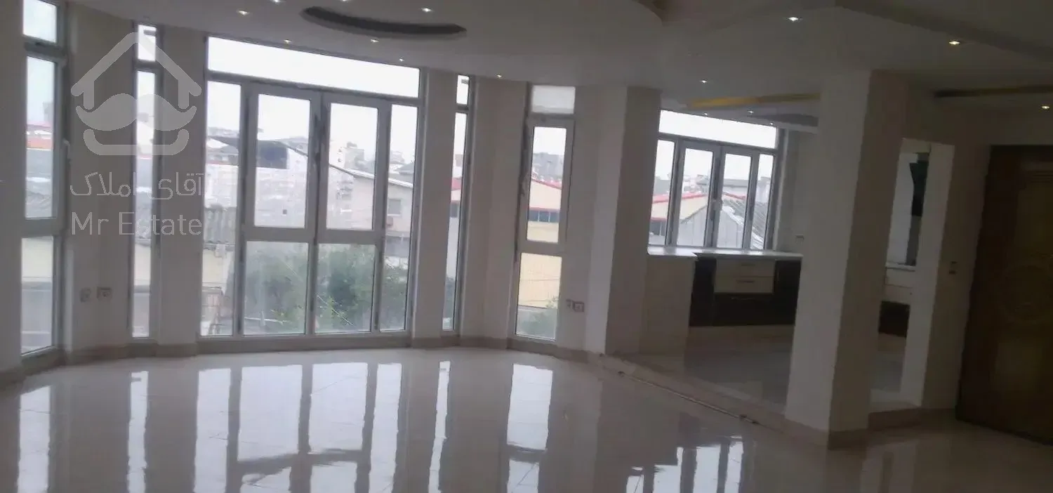 ساختمان ۳ طبقه ۳ واحد طبقه ۲دوم