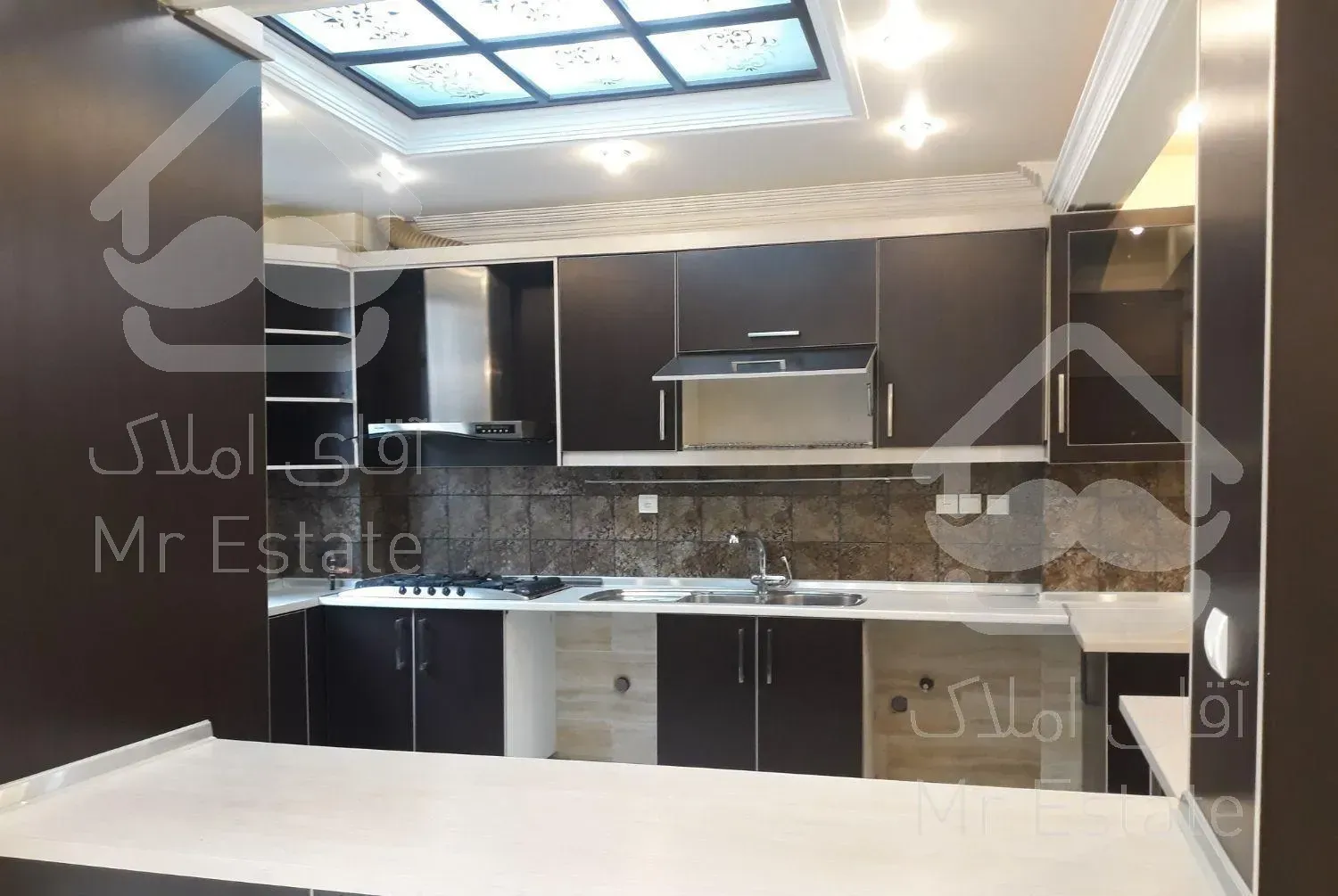 ۱۳۵متر۳خ فردوس غرب سازمان برنامه شقایق مرکزی