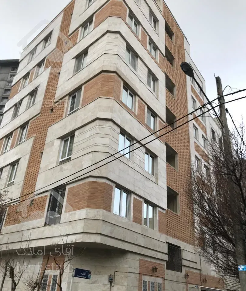 114 متر کلید نخورده