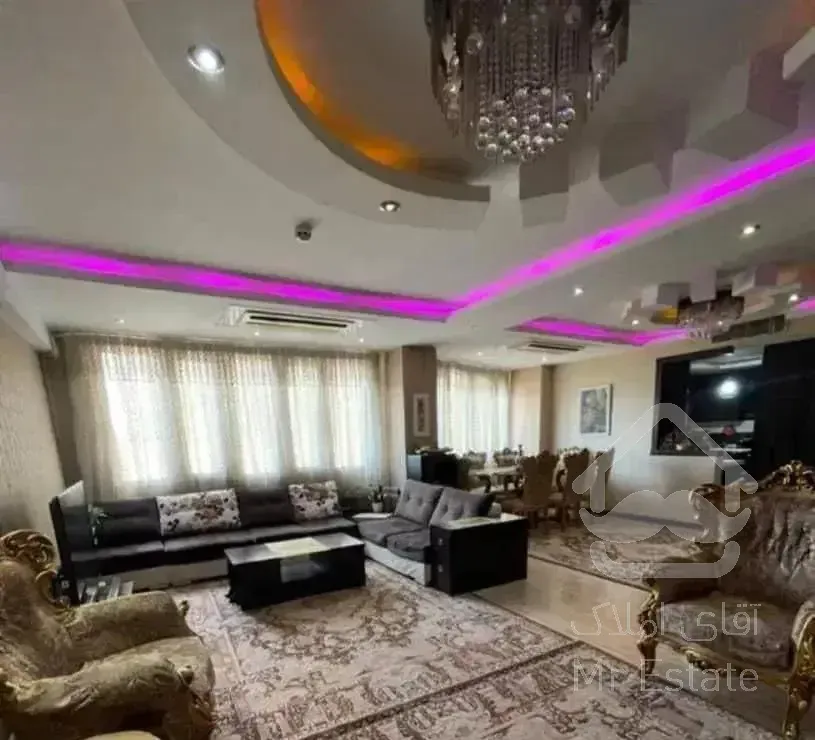 آپارتمان ۱۶۰متری/نزدیک حاشیه/خوش نقشه