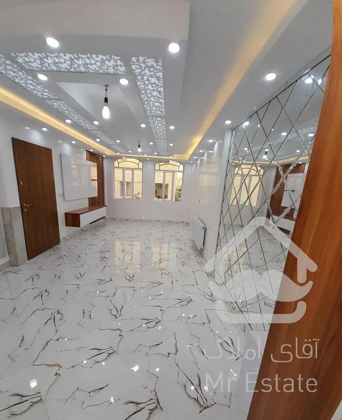 آپارتمان ۵۶متری خ پیروزی خ۲۱متری دهقان کوچه بقالان