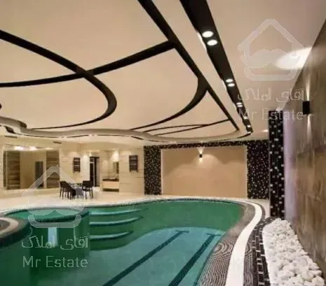 سعادت آباد ۱۸۰متر. کلاسیک . غربی بلوار ۲۴متری