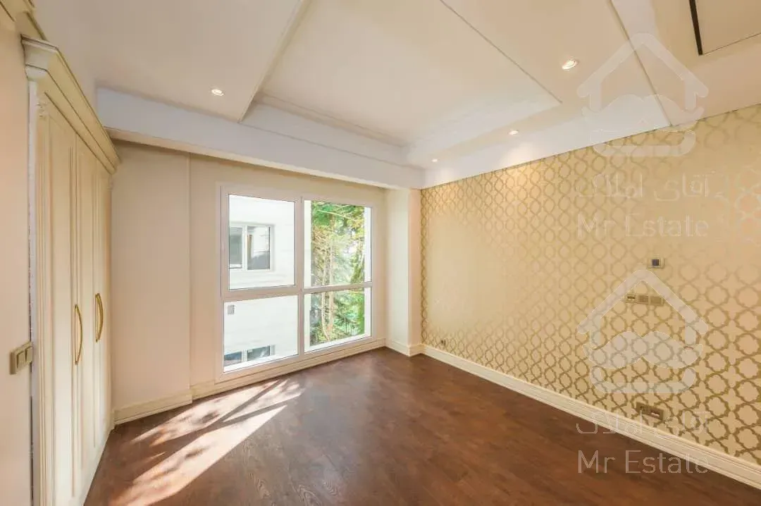 خرید 300 متری نیاوران مرجان