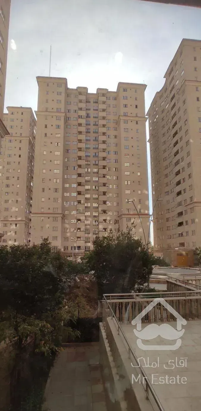 فلت همکف موقعیت دفتری و پزشکی میدان دریاچه