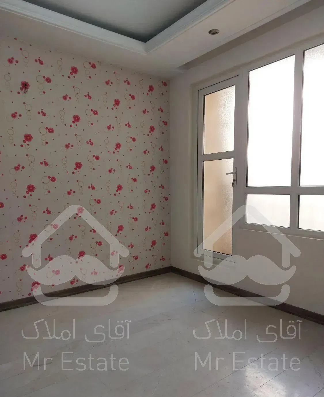 ۲۲۰متر ۴ خواب (در حد نوساز)