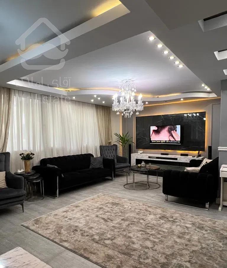 بهبودی ۱۰۵ متر  غرق نور + ۲ پارکینگ