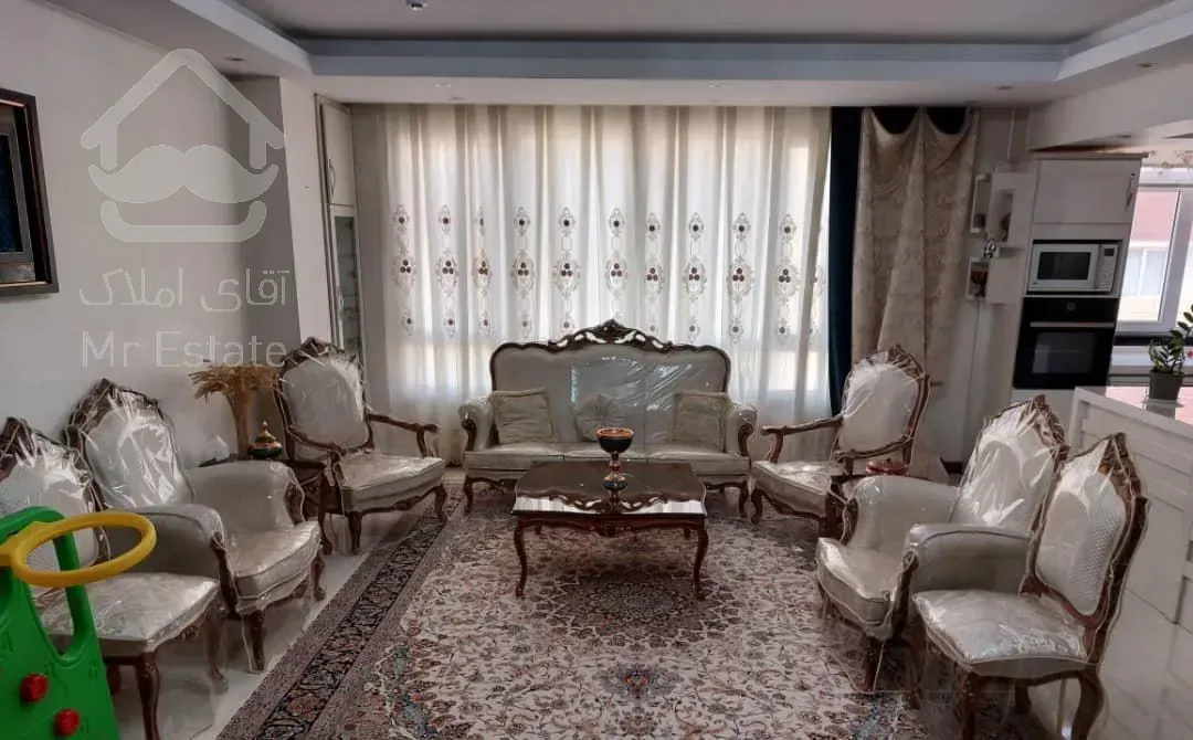 ۸۰ متر، ۲‌بر نور، بهترین فرعی