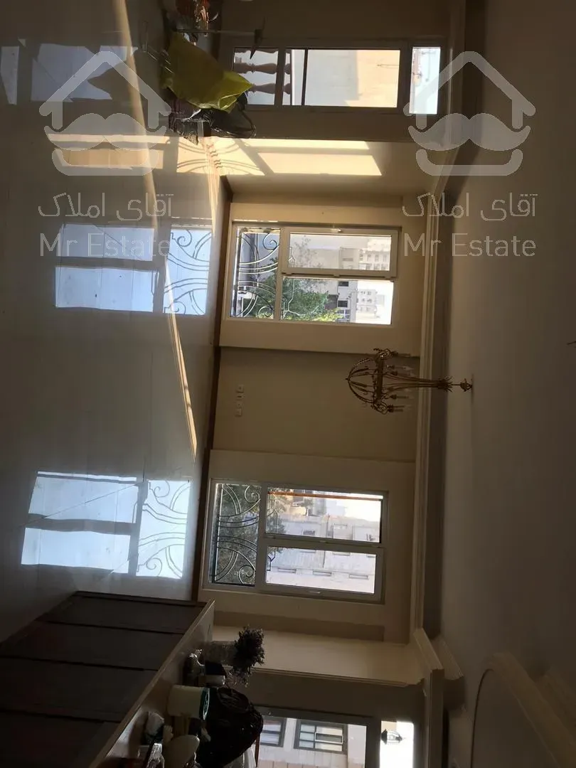 رهن و اجاره آپارتمان ۱۸۰ متری ۳ خوابه فرمانیه