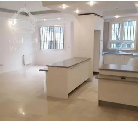 110 متر - 2 خوابه - اندرزگو