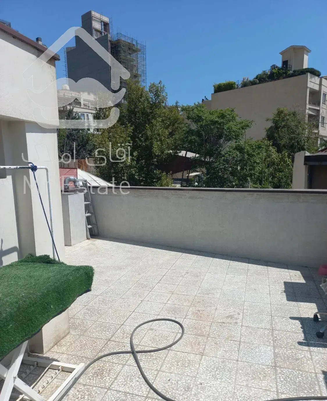 سه مغازه ۳۰ متری واقع در نیاوران،جماران