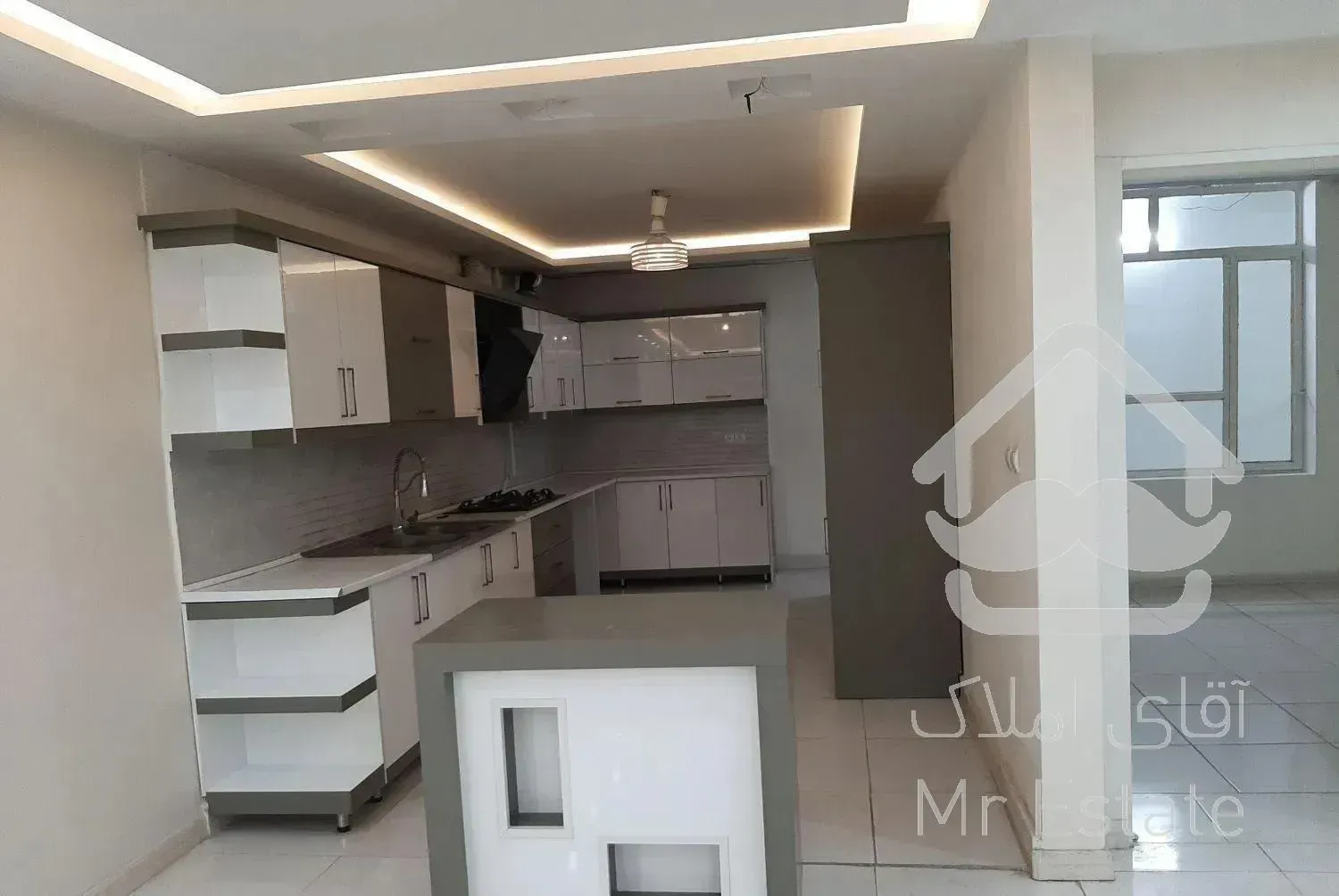 ویلایی (250) متری امامت 17 بازسازی شده کامل