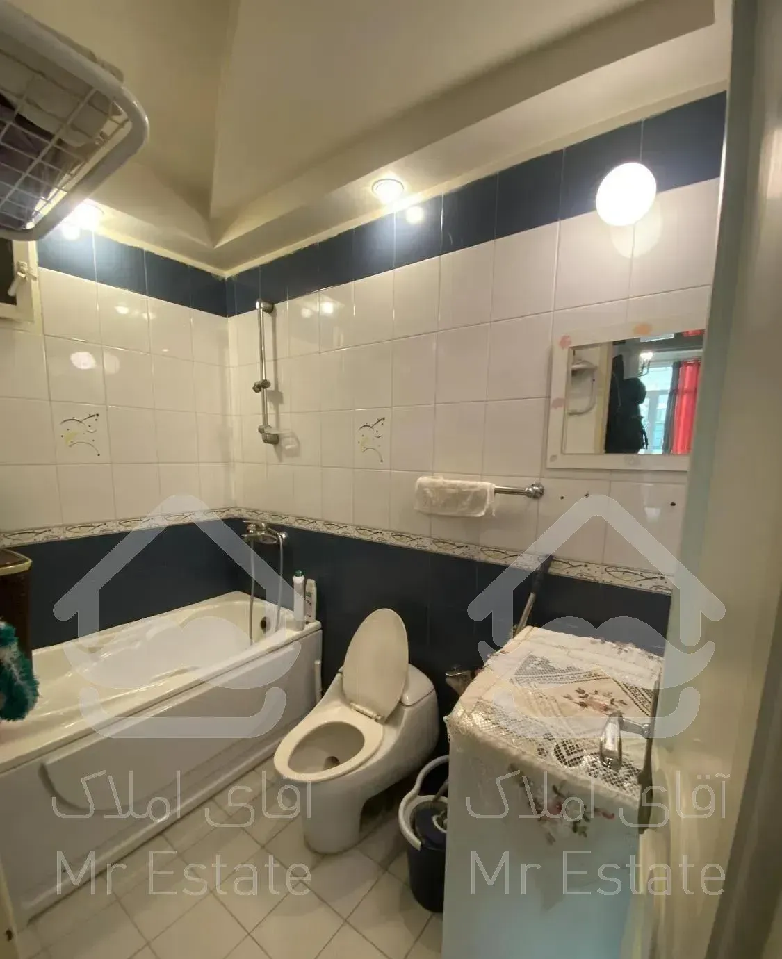 آپارتمان ۱۶۱ متر تکواحد دو نبش بدون پرتی