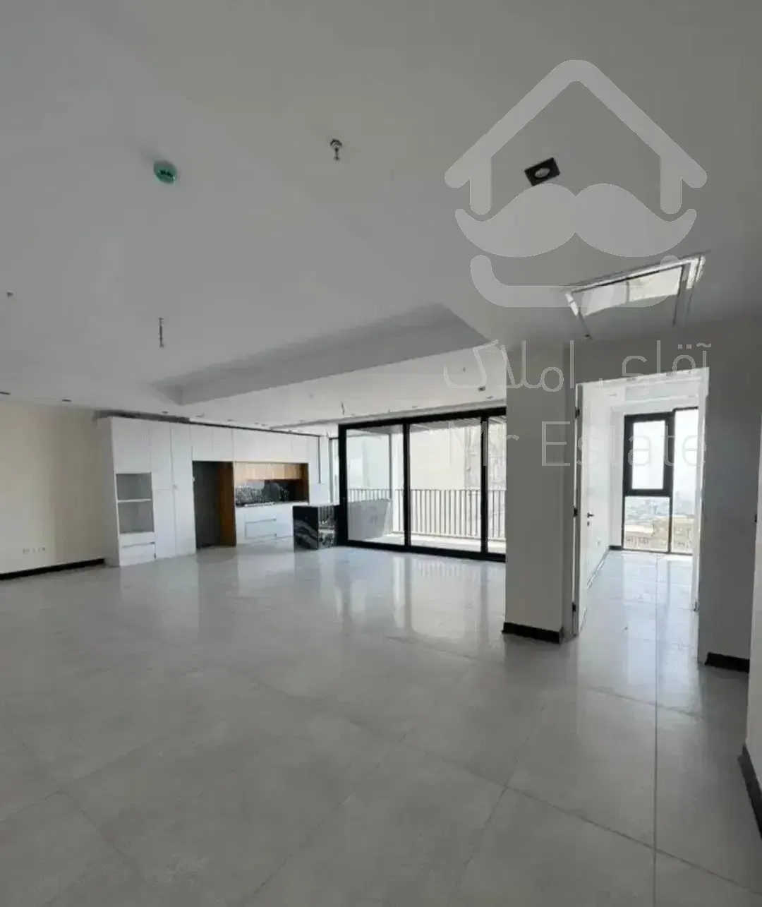 ۱۳۱متر سه خواب برج برند هواپیمای کوهک شهرک راه آهن